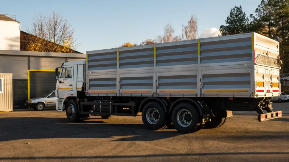 АВТОМОБИЛЬ-САМОСВАЛ 653510 (ШАССИ КАМАЗ-65115)